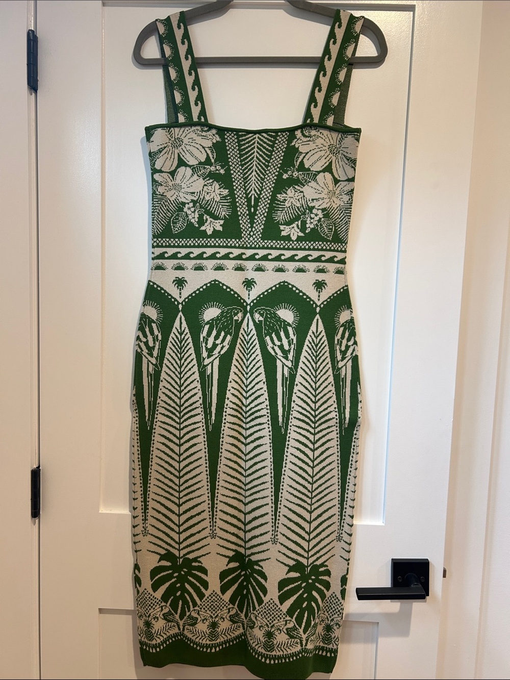 FARM Rio Macaw Jacquard Sweater Knit Midi Dress - Green Floral & Palm Pattern - Picture 4 of 7